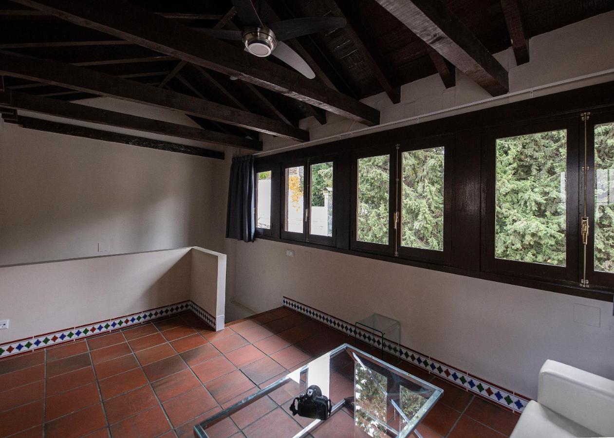 Apartamentos Optima Palacete De La Alhambra Junto A La Alhambra Гранада Экстерьер фото